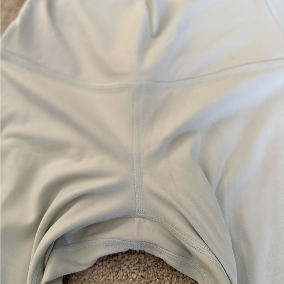 LULULEMON 3 piece Bundle!  Women's Medium - 2 leggings/1 tank - Picture 15 of 16